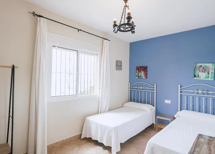 Garrovillos By Fontanilla Del Mar Holidays *