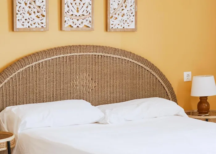Garrovillos By Fontanilla Del Mar Holidays كونيل ذي لا فرونتيرا