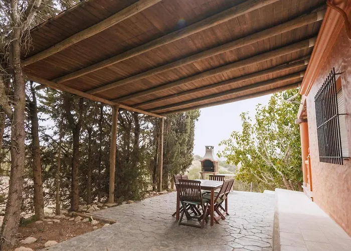 Garrovillos By Fontanilla Del Mar Holidays كونيل ذي لا فرونتيرا